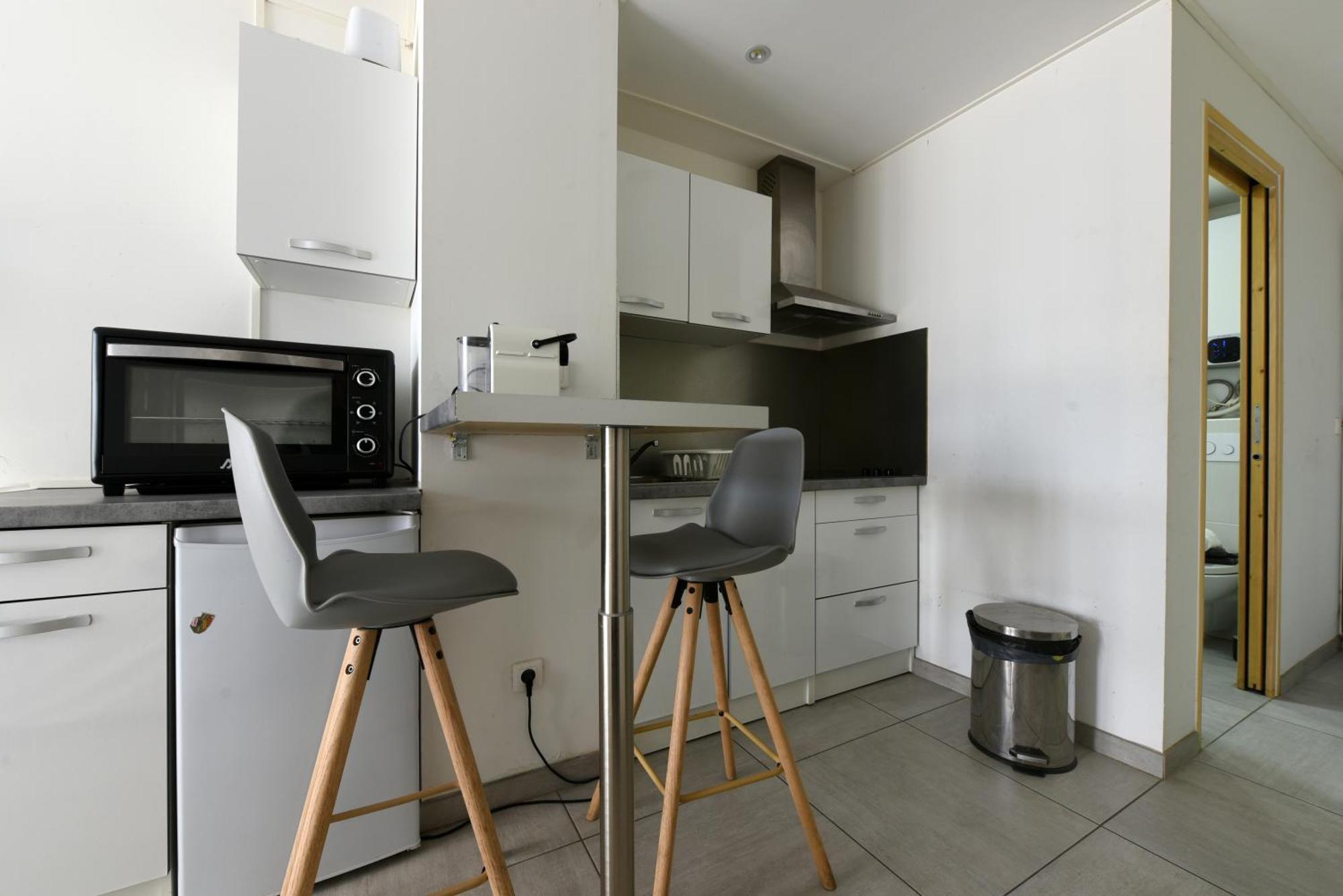Provencal Studio Netflix Appart-Hotel-Provence La Fare-les-Oliviers Luaran gambar