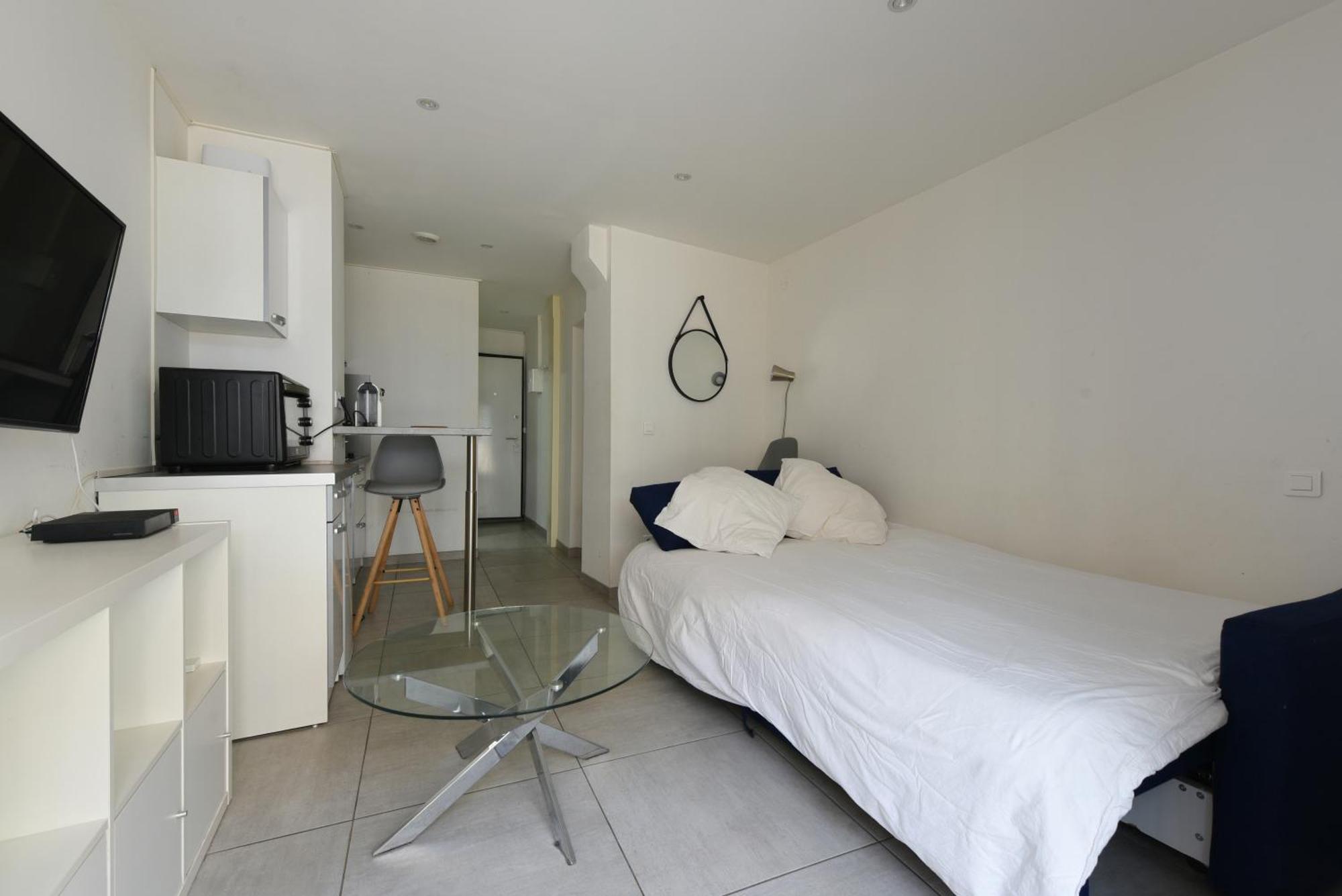 Provencal Studio Netflix Appart-Hotel-Provence La Fare-les-Oliviers Luaran gambar